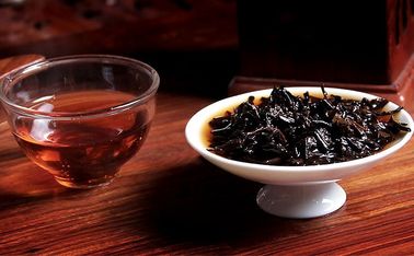 Китай Кирпич чая Пуэрх ровной ароматности зрелый, против старения и отрезвлять Пуэрх чая поставщик